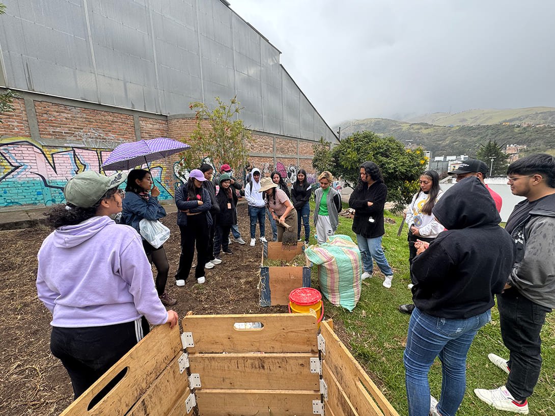 Huerta y trabajo colectivo en el territorio